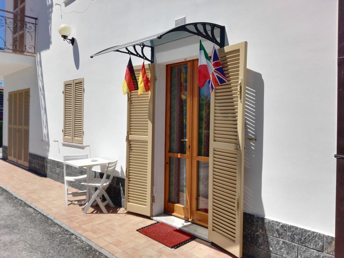 B&B Le Dive Ostra Dış mekan fotoğraf